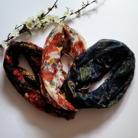 Accessories - Bundle of 3 Floral & Paisley Infinity Scarves